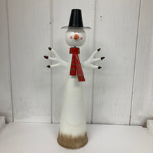 Load image into Gallery viewer, Snowman with black hat
