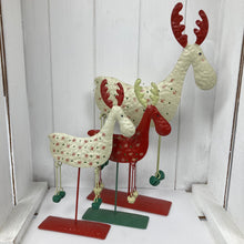 Load image into Gallery viewer, Reindeer on plinth
